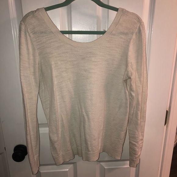 White long sleeve wide set shirt - Picture 1 of 2